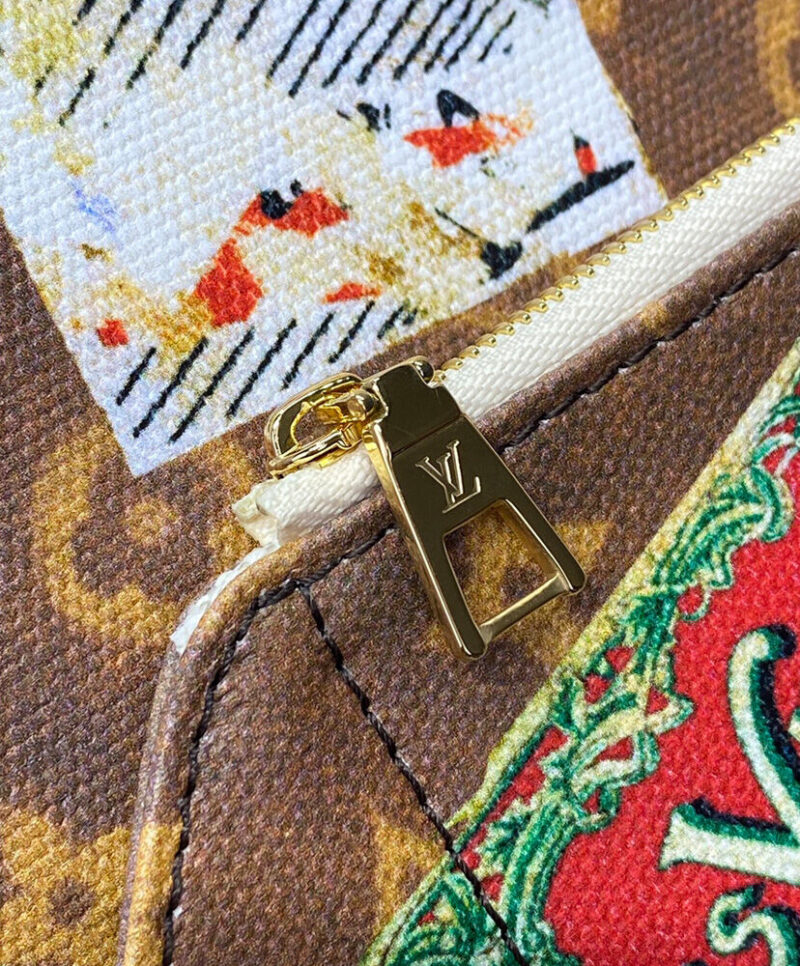 Louis Vuitton OnTheGo Voyage M47147 Brown